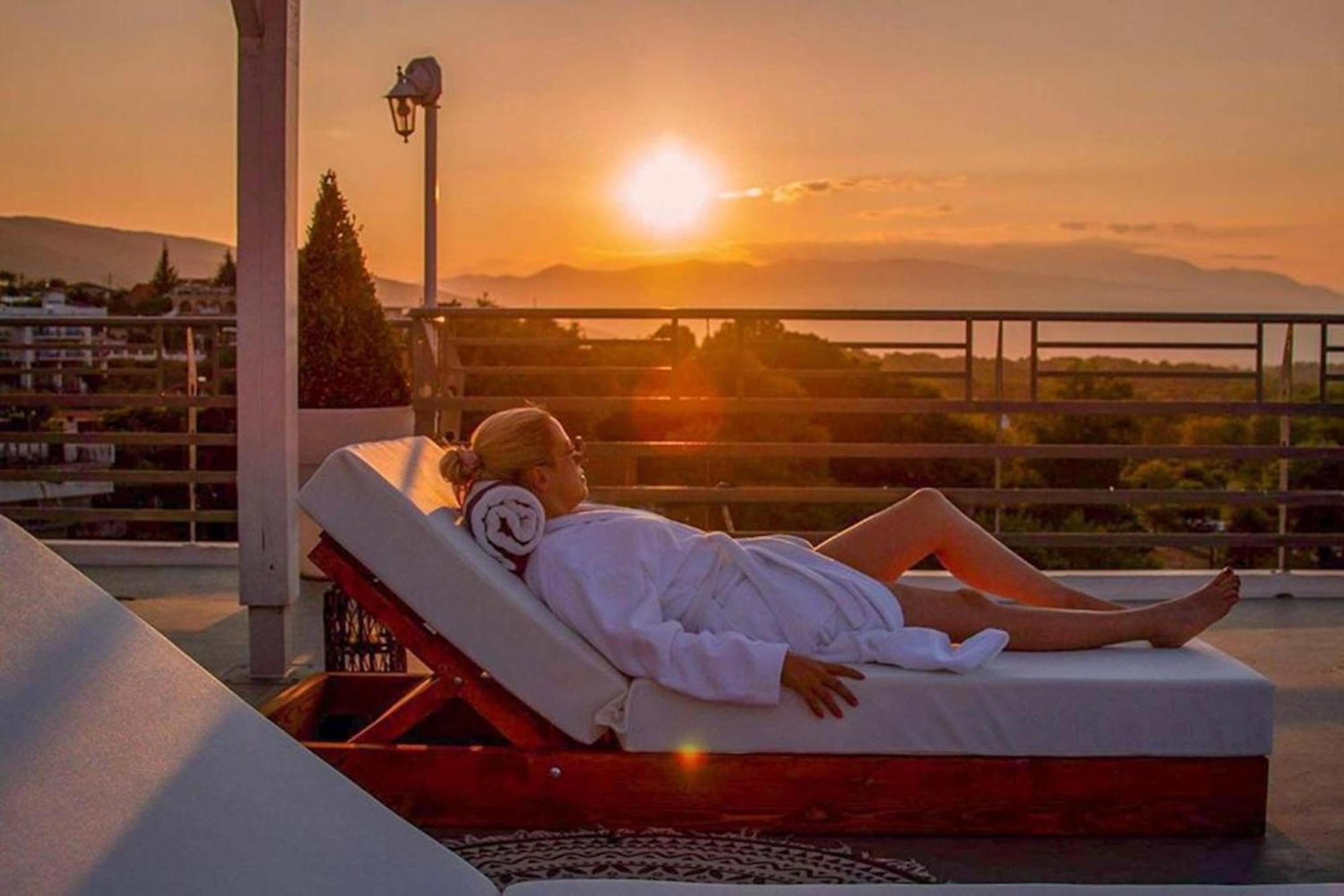Panorama Suites & Spa - Adults Only Stomion  Bilik gambar